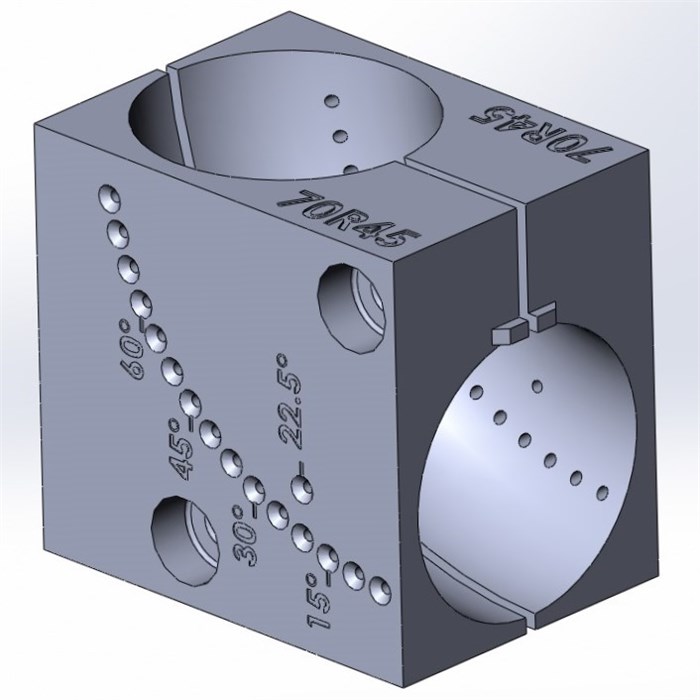 Приспособление (струбцина) для фиксации отвода Ø70 в тисках ленточнопильного станка STR70R56